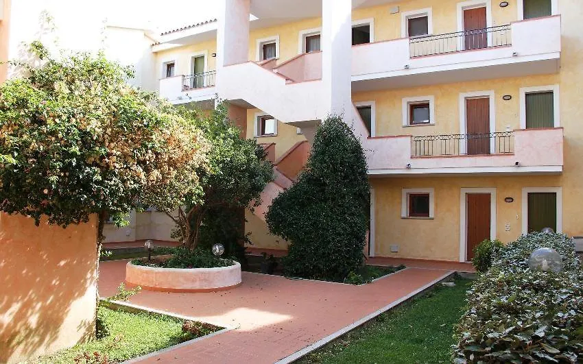 Le Corti Di Santa Teresa Di Gallura Apartament
